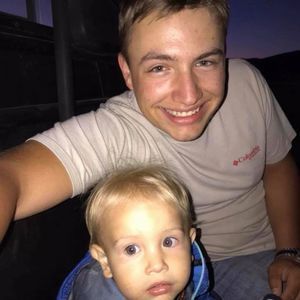 Meet your Posher, Cole